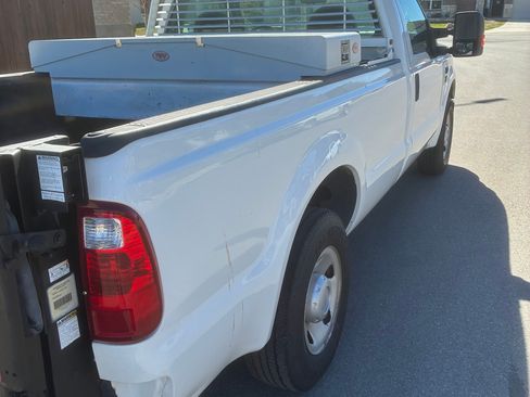 Used 2009 Ford F250 XL image 12