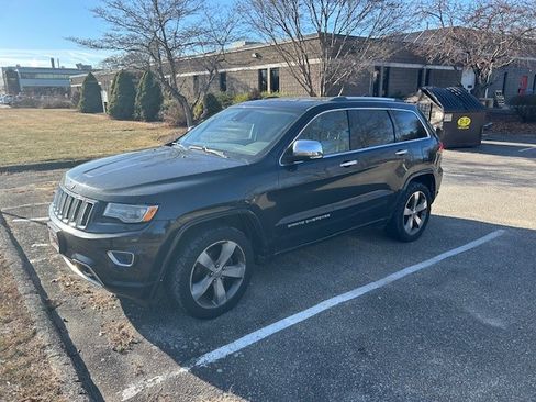 Used 2014 Jeep Grand Cherokee Overland w/ Advanced Technology Group image 7