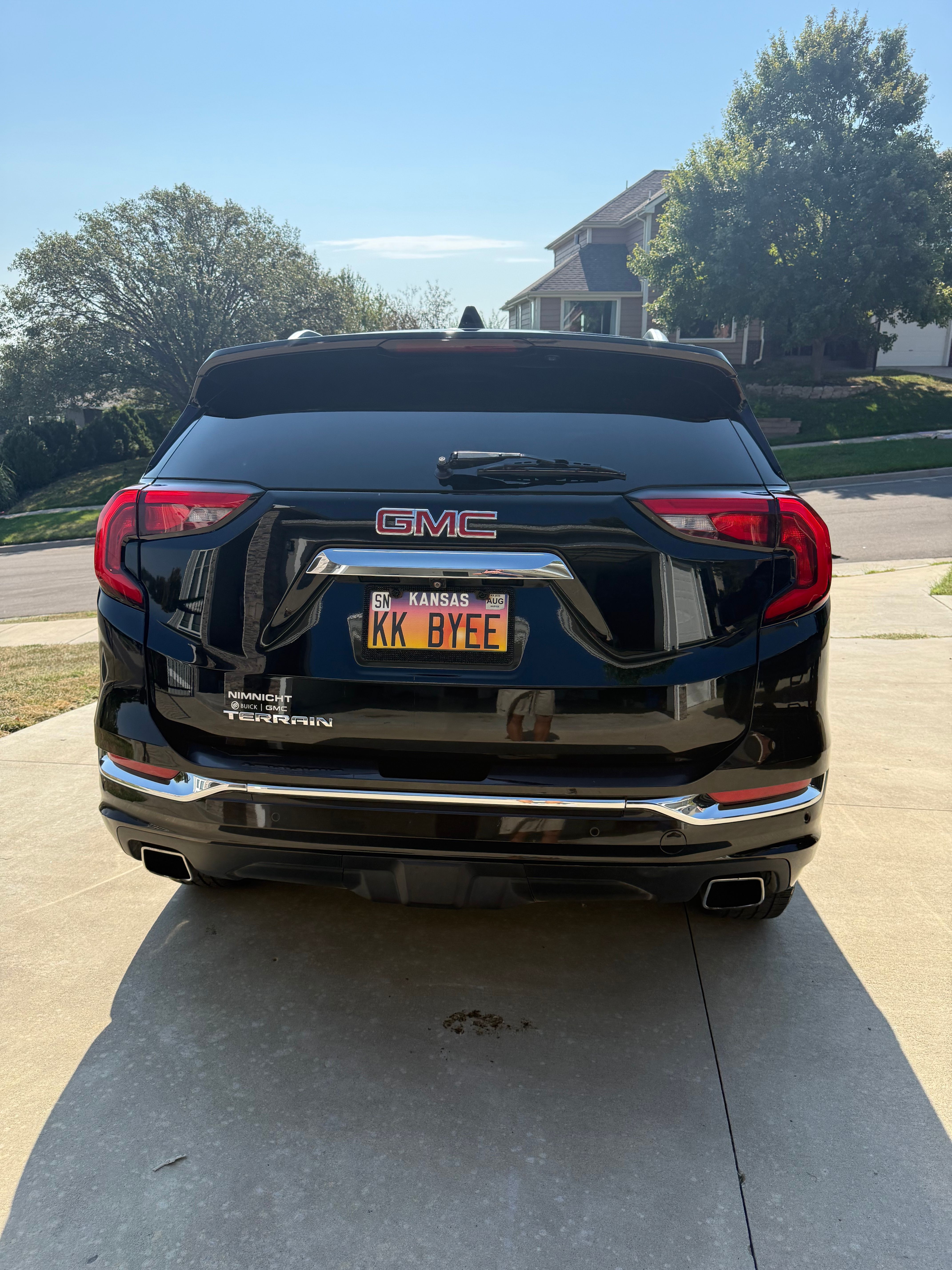 Used 2019 GMC Terrain Denali w/ Comfort Package FWD image 8