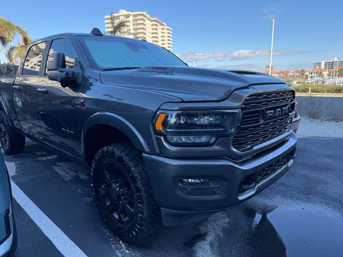 Used 2023 RAM 3500 Limited image 5