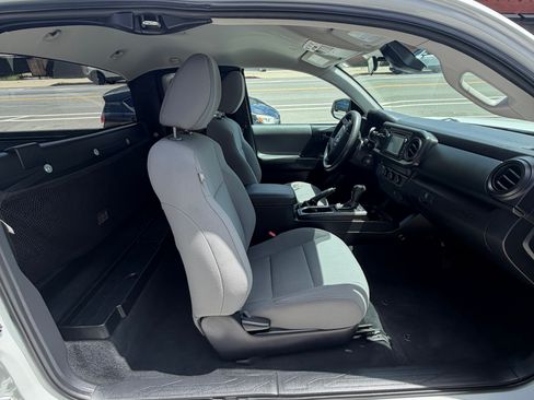 Used 2019 Toyota Tacoma SR RWD image 12