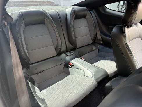 Used 2019 Ford Mustang Shelby GT350 w/ Technology Package image 26