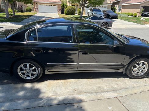 Used 2005 Nissan Altima 2.5 SL w/ (G02) SL Pkg FWD image 4