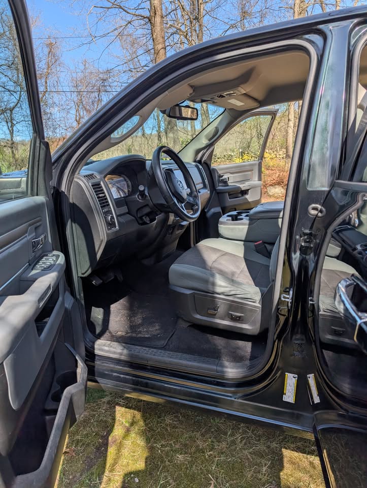 Used 2015 RAM 1500 Big Horn AWD/4WD image 8
