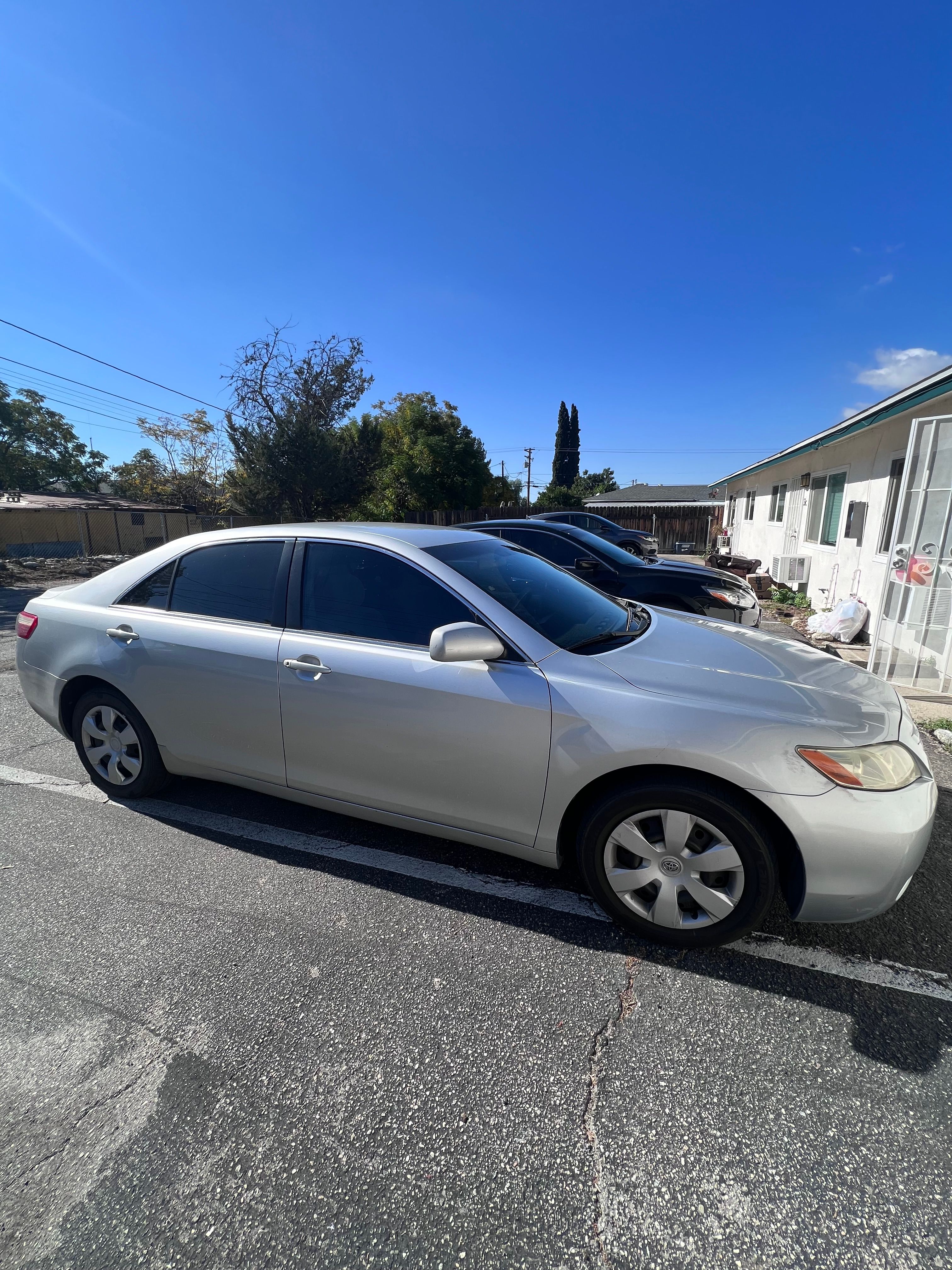 Used 2007 Toyota Camry SE FWD image 2