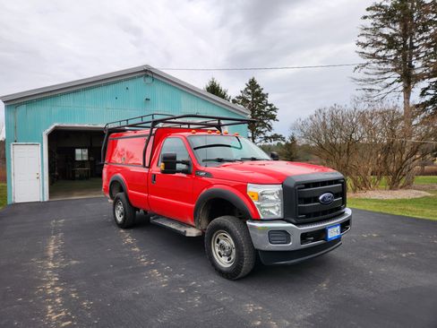 Used 2016 Ford F250 XL w/ Power Equipment Group image 2