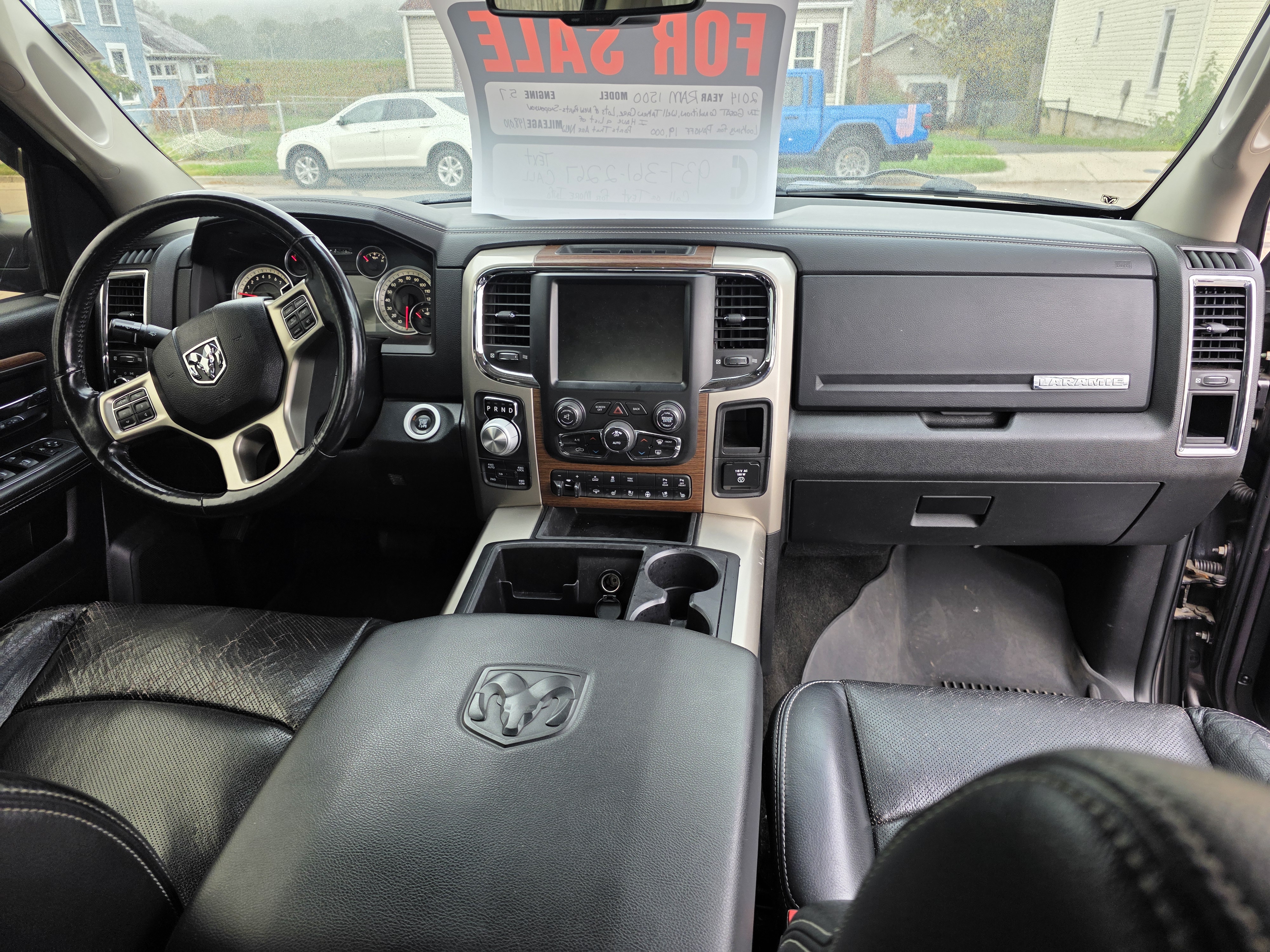 Used 2014 RAM 1500 Laramie w/ Convenience Group AWD/4WD image 12