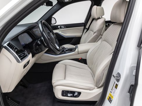 Used 2022 BMW X5 xDrive45e w/ Executive Package image 15