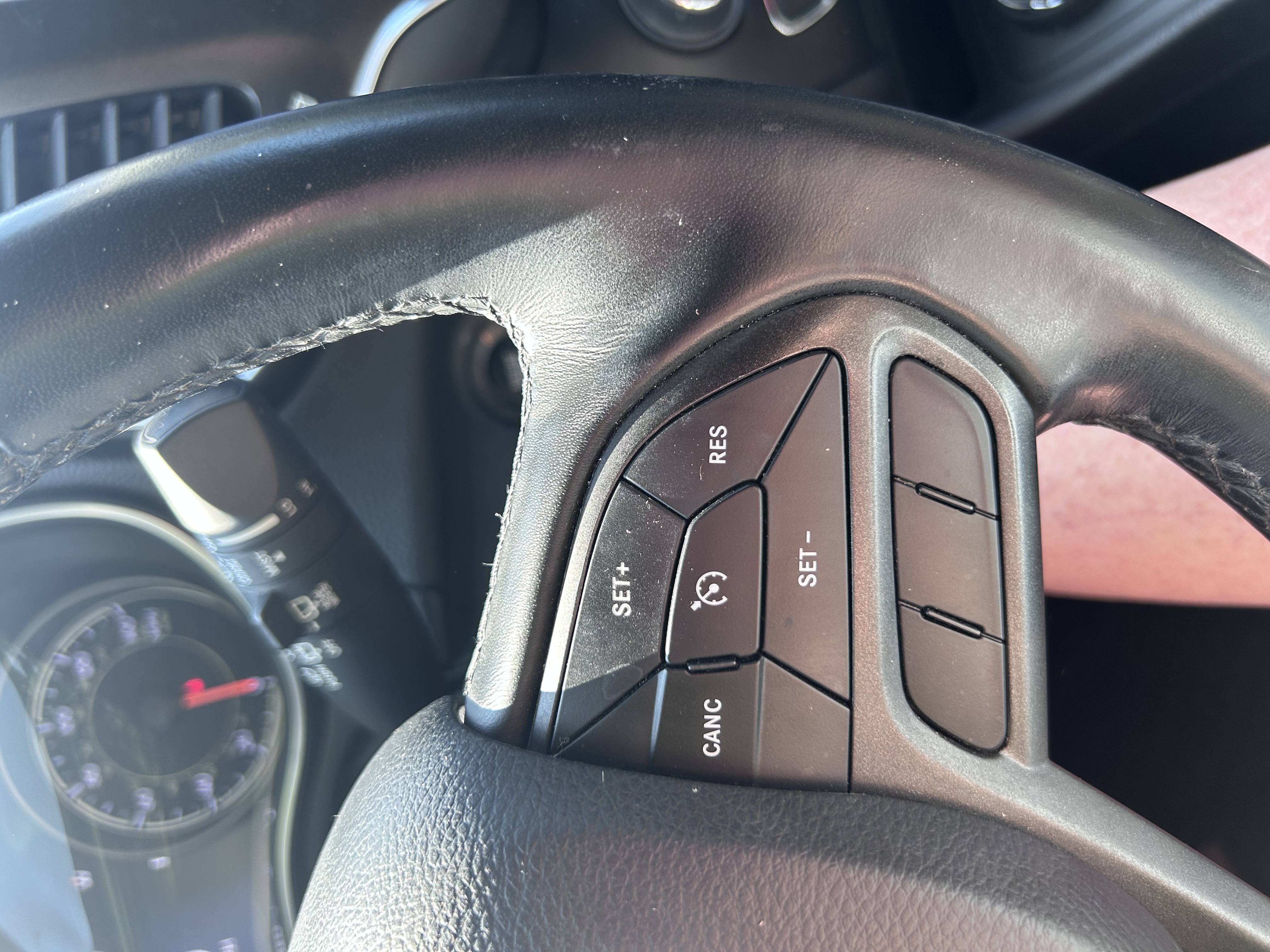 Used 2020 Jeep Cherokee Trailhawk w/ Cold Weather Group AWD/4WD image 20