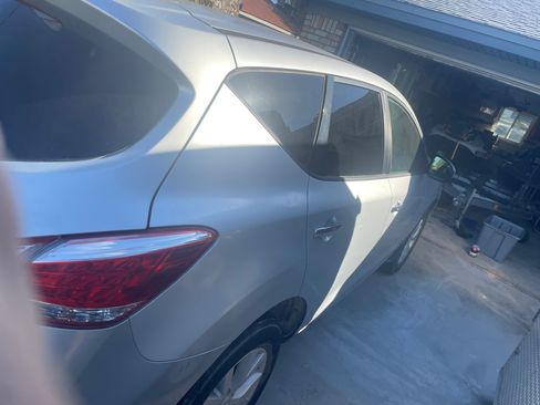 Used 2013 Nissan Murano S image 12