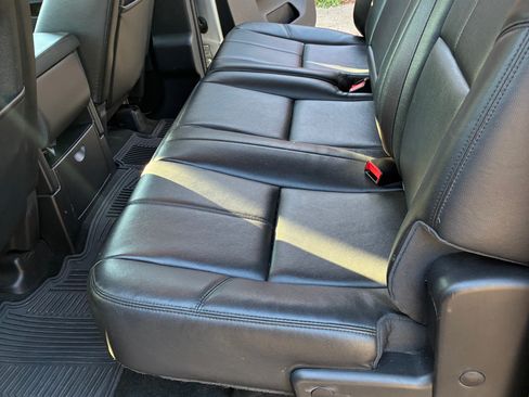 Used 2012 Chevrolet Silverado 2500 LT w/ Interior Plus Package image 16