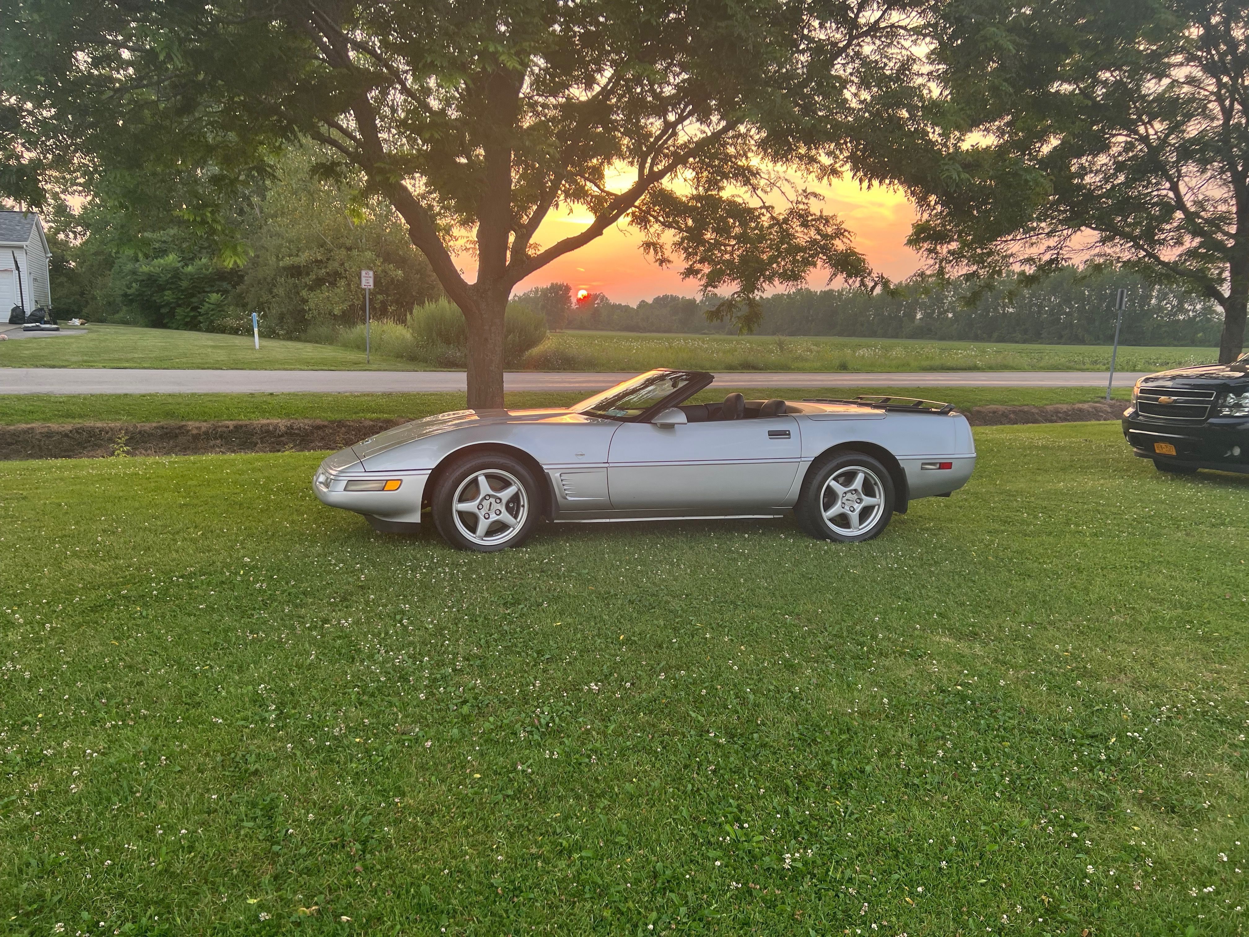 Used 1996 Chevrolet Corvette Convertible RWD image 15