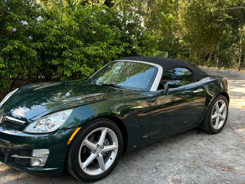 Used 2007 Saturn Sky w/ Premium Trim Pkg RWD image 1