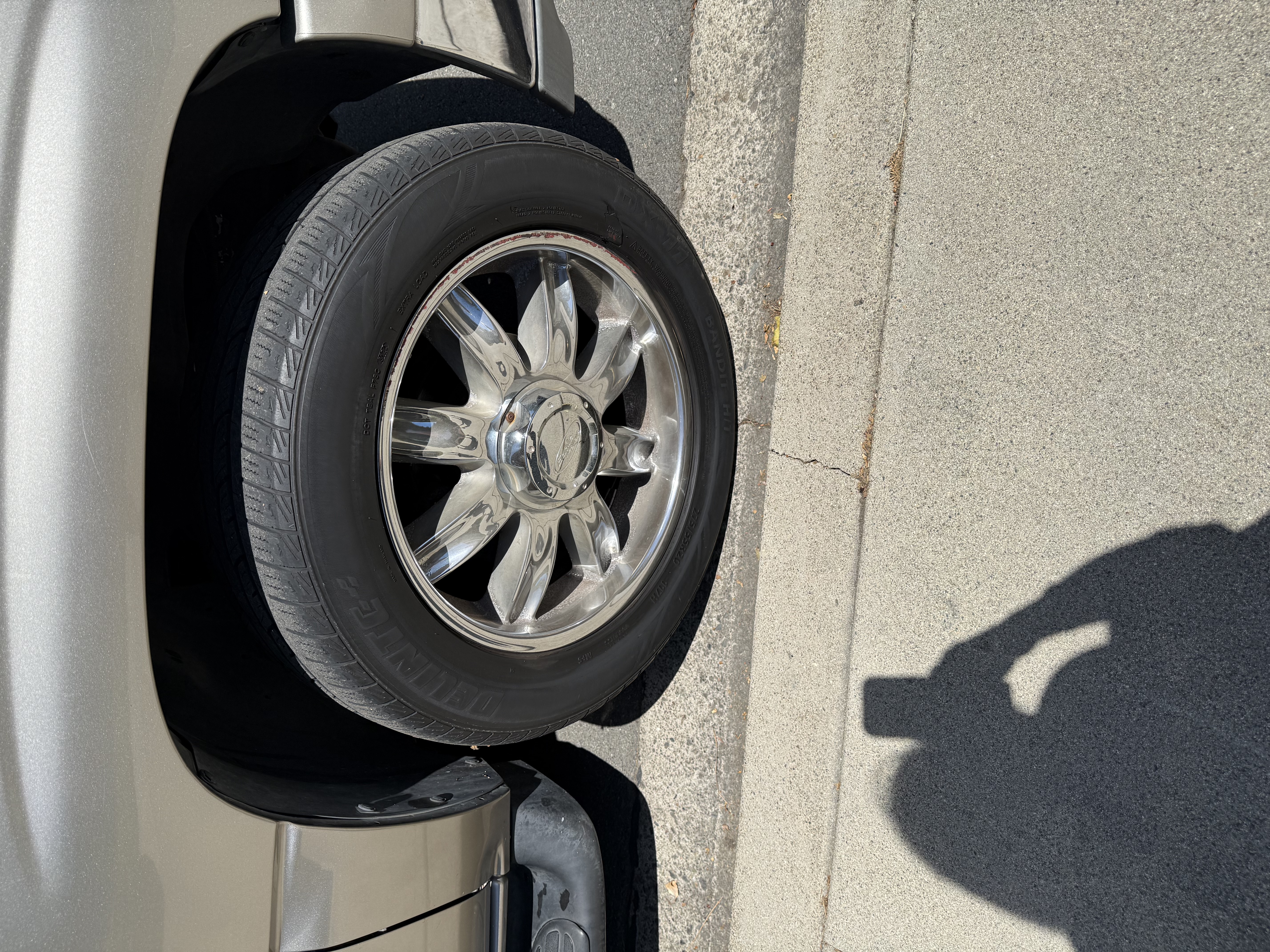 Used 2002 Chevrolet Tahoe LT RWD image 5