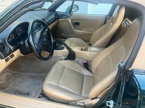 Used 1999 MAZDA MX-5 Miata RWD image 10