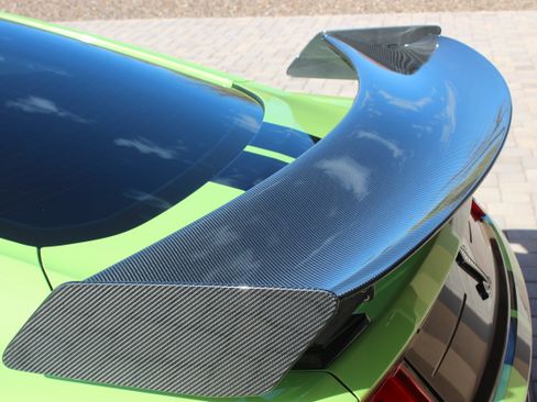 Used 2020 Ford Mustang Shelby GT500 w/ Carbon Fiber Track Pack image 11