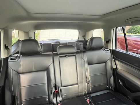 Used 2022 Volkswagen Atlas SE AWD/4WD image 24