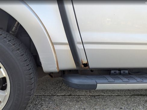 Used 2007 Ford Explorer Sport Trac Limited image 20