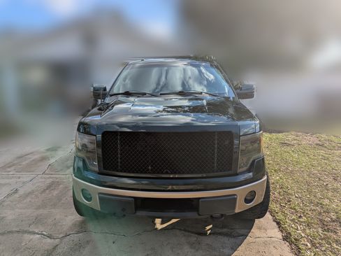 Used 2013 Ford F150 Lariat w/ Mid Equipment Group image 2