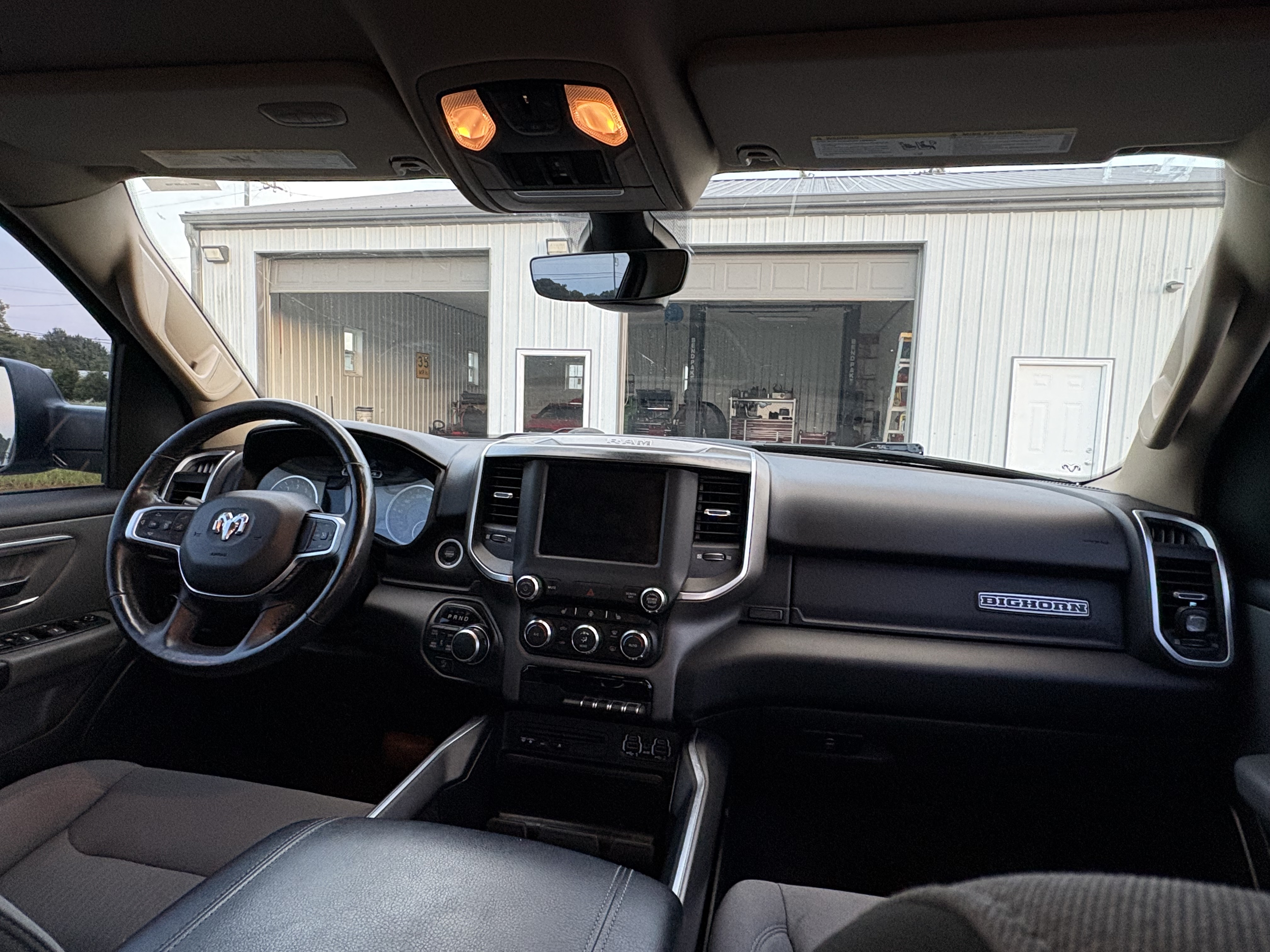 Used 2019 RAM 1500 Big Horn AWD/4WD image 14