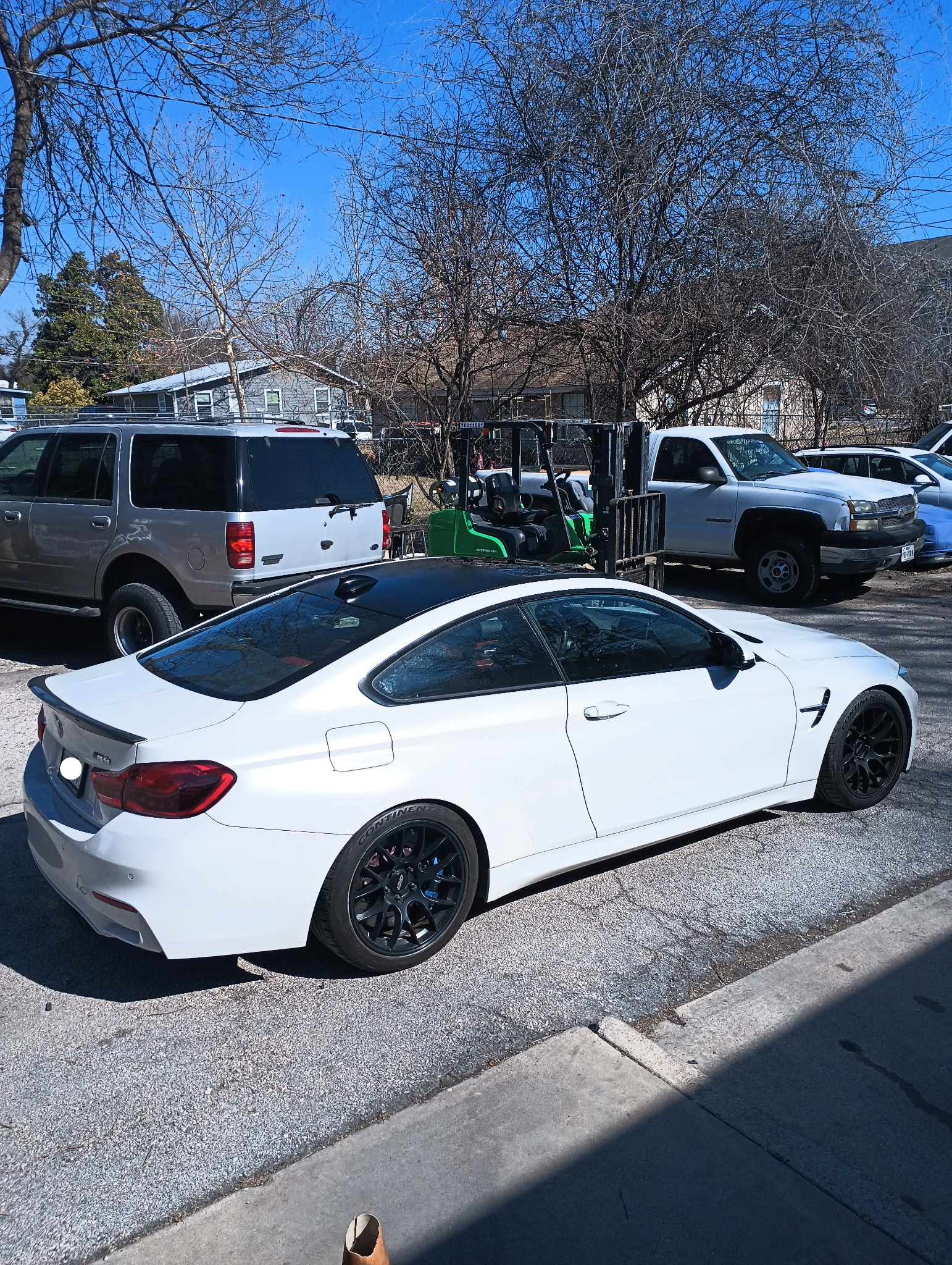 Used 2015 BMW M4 Coupe RWD image 1