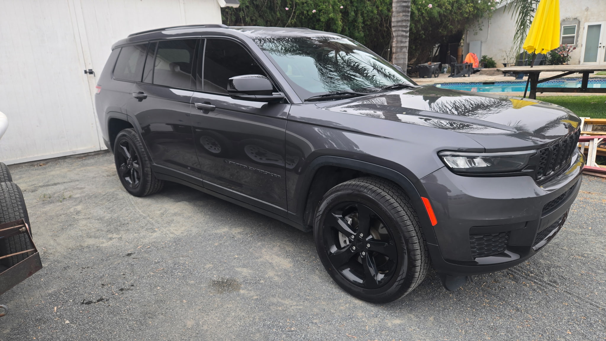 Used 2021 Jeep Grand Cherokee L Laredo AWD/4WD image 8