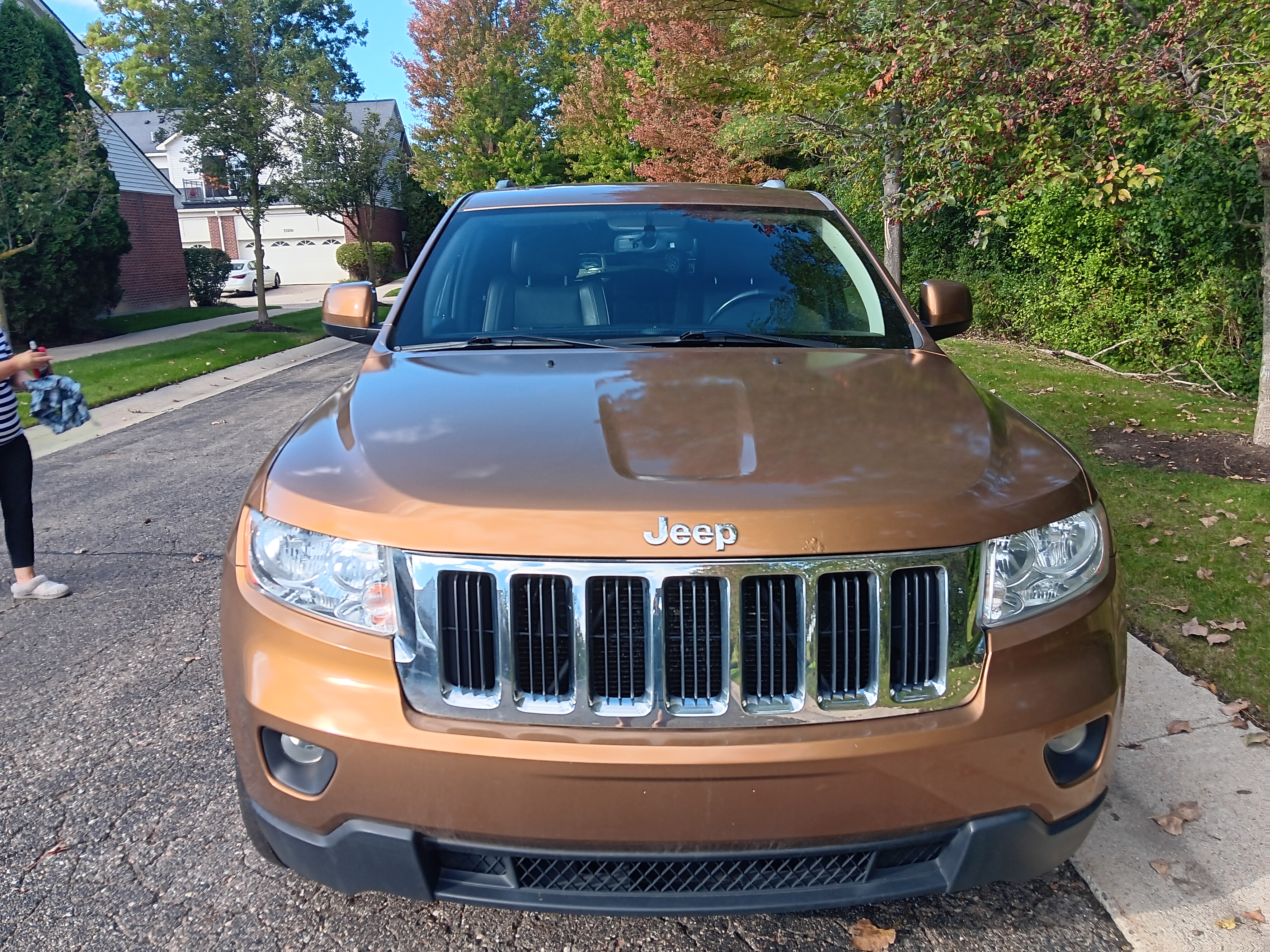 Used 2011 Jeep Grand Cherokee 70th Anniversary AWD/4WD image 15