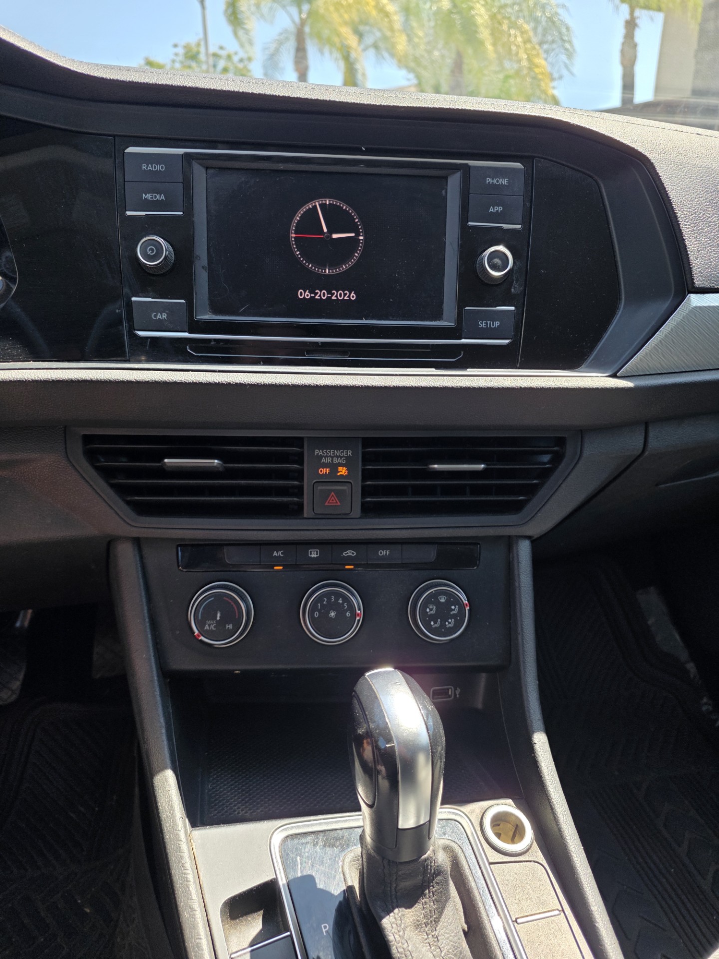 Used 2019 Volkswagen Jetta S w/ Driver Assistance Package FWD image 17