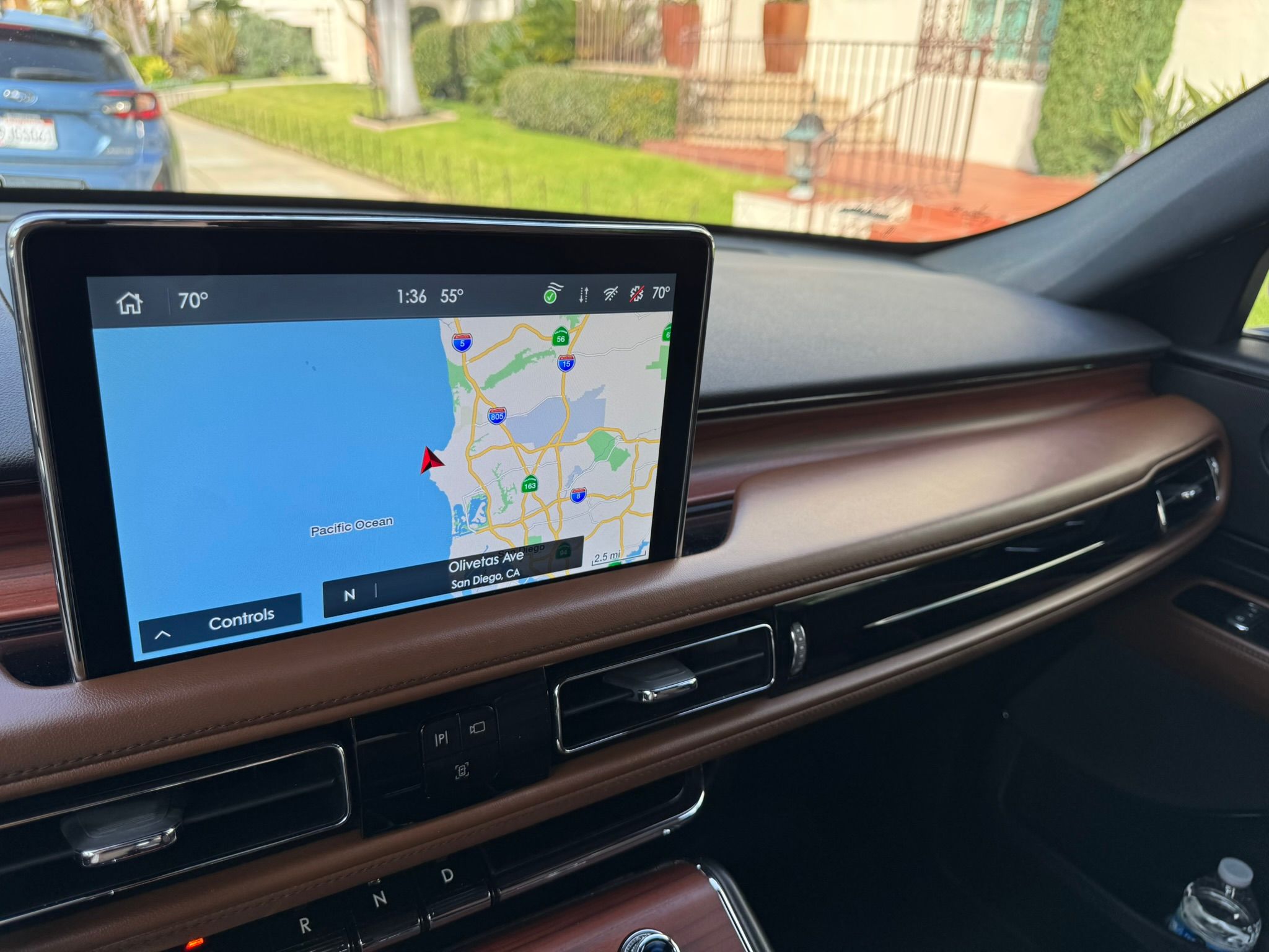 Used 2023 Lincoln Aviator Reserve w/ Equipment Group 201A RWD image 17
