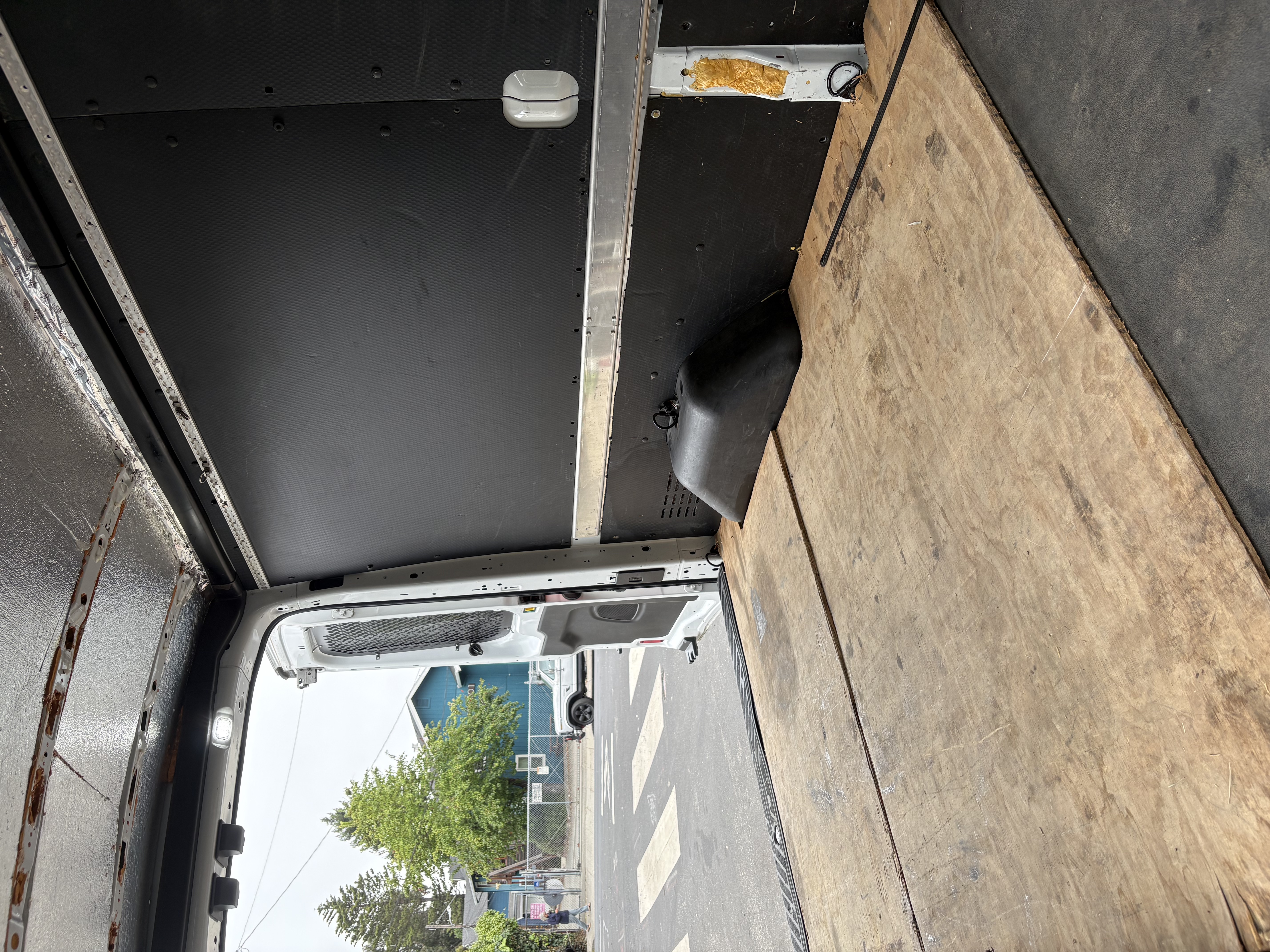 Used 2019 Ford Transit 250 148 Medium Roof w/ Interior Upgrade Package RWD image 19