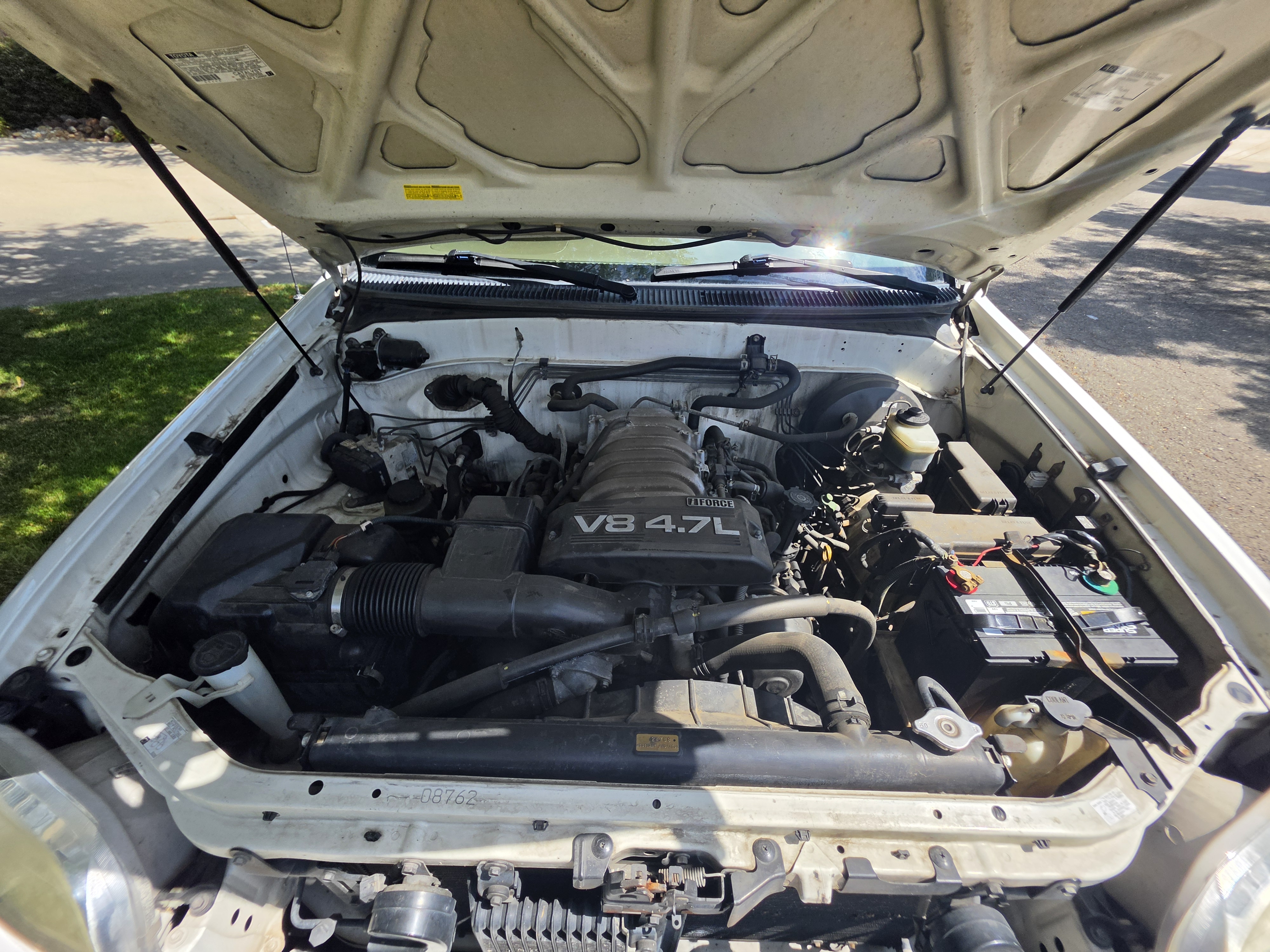 Used 2004 Toyota Tundra Limited w/ Towing Pkg RWD image 12