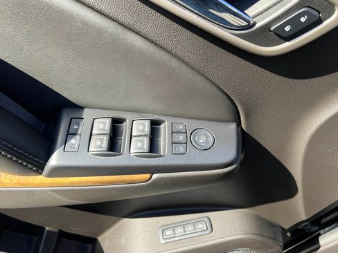 Used 2017 GMC Yukon Denali w/ Open Road Package image 9