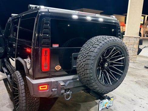 Used 2007 HUMMER H2 image 8