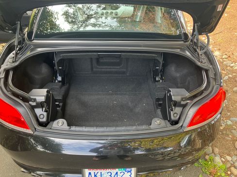 Used 2009 BMW Z4 sDrive30i RWD image 10