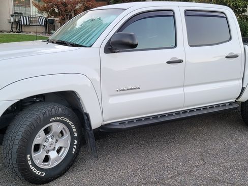 Used 2015 Toyota Tacoma TRD Pro image 6
