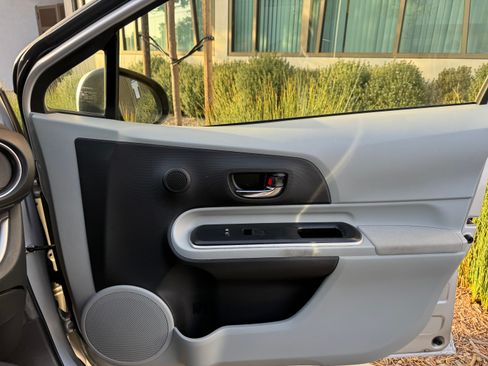 Used 2014 Toyota Prius C Three FWD image 12