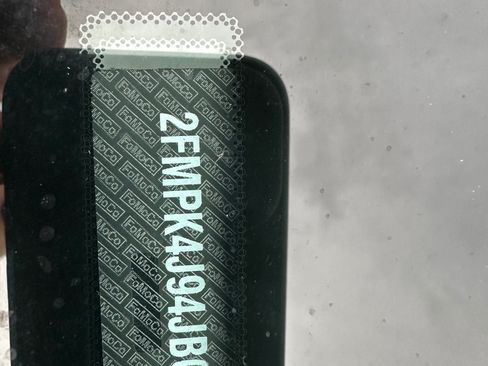 Used 2018 Ford Edge SEL image 10