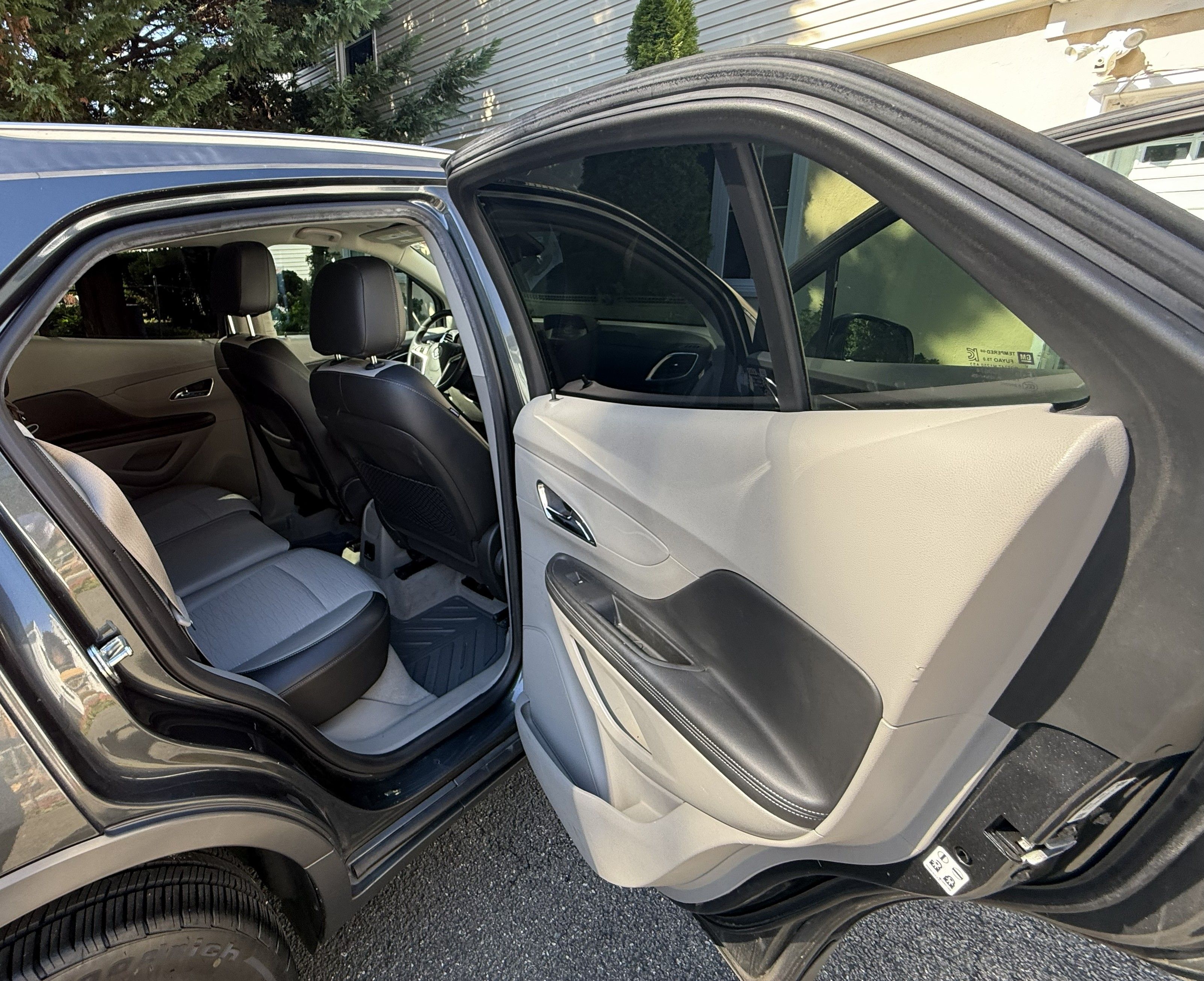 Used 2016 Buick Encore Sport Touring AWD/4WD image 12