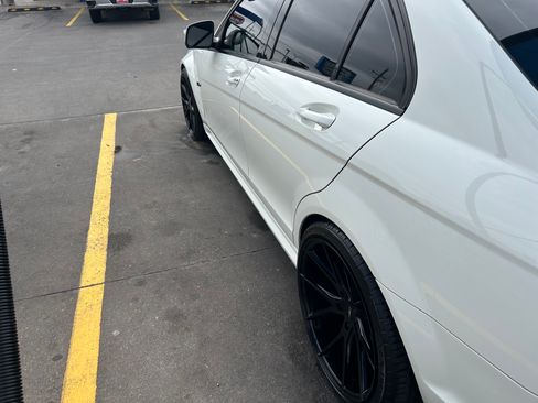 Used 2009 Mercedes-Benz C 63 AMG Sedan image 14