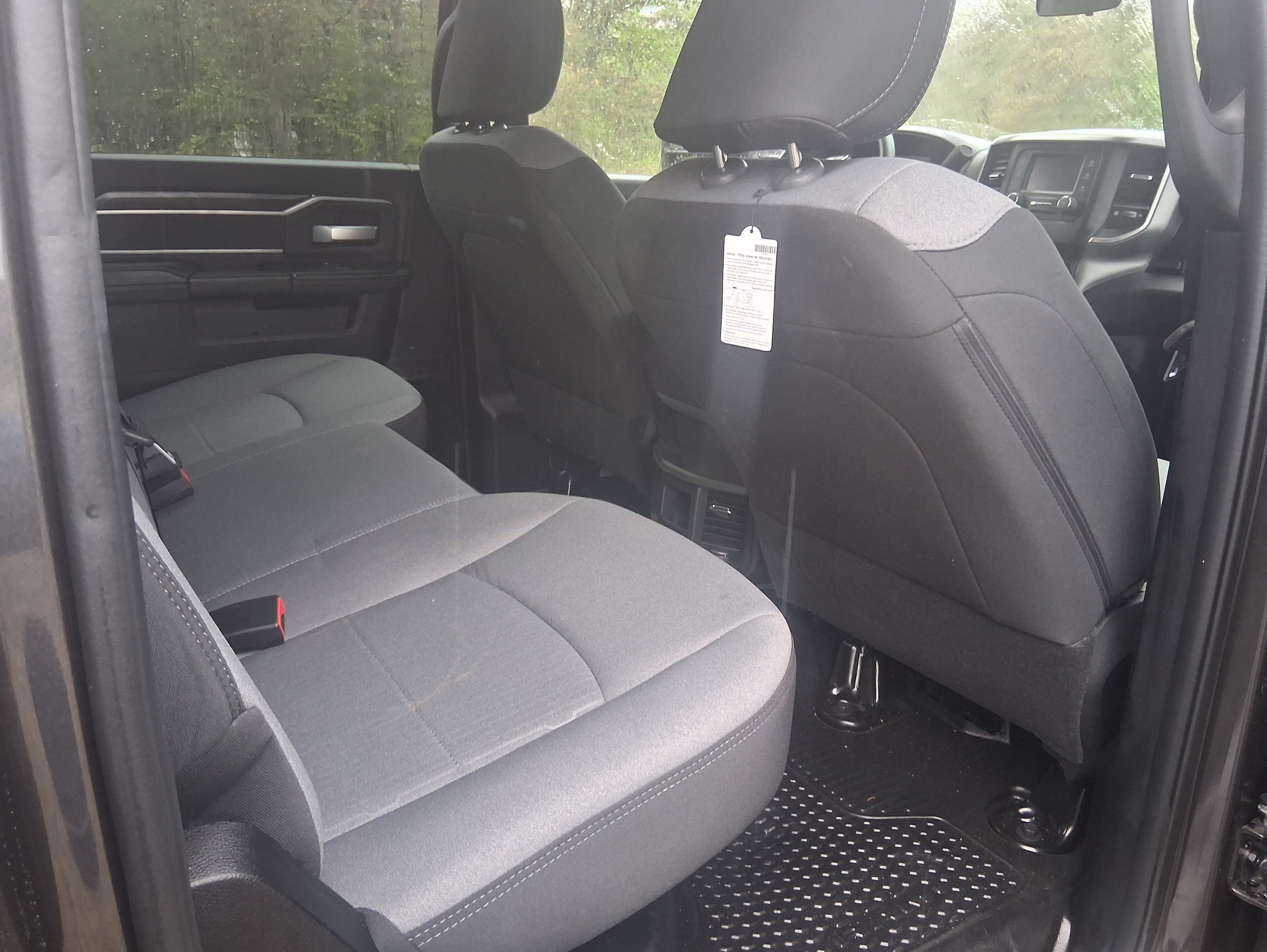 Used 2024 RAM 3500 SLT w/ Quick Order Package 2YG SLT AWD/4WD image 10