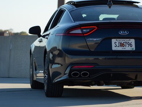 Used 2019 Kia Stinger Premium image 6