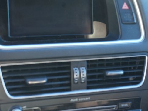 Used 2015 Audi Q5 2.0T Premium Plus w/ Premium Plus Package image 12