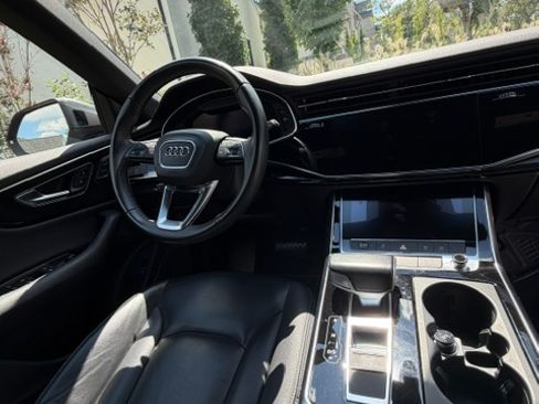 Used 2019 Audi e-tron Premium Plus AWD/4WD image 13