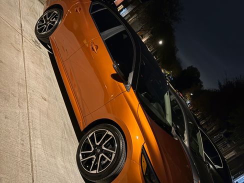 Used 2025 Nissan Sentra SR image 2