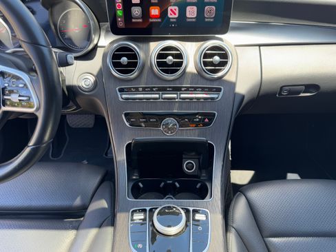 Used 2019 Mercedes-Benz C 300 Sedan image 15
