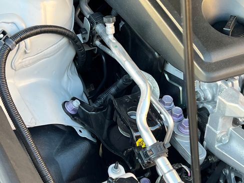 Used 2022 Toyota Camry SE w/ Audio Upgrade Package image 23