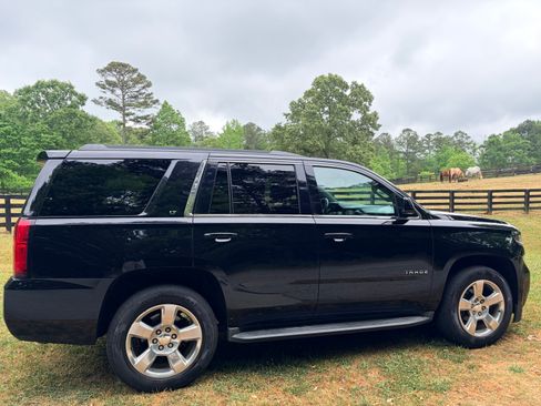 Used 2016 Chevrolet Tahoe LT w/ Max Trailering Package AWD/4WD image 4