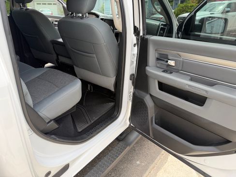 Used 2017 RAM 1500 Big Horn AWD/4WD image 6