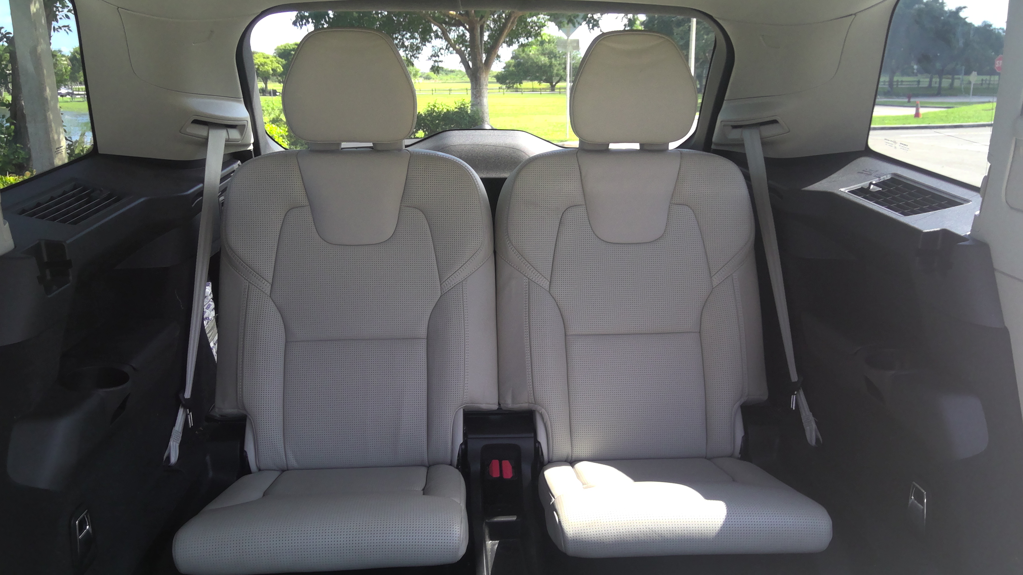 Used 2019 Volvo XC90 T8 Inscription w/ Advanced Package AWD/4WD image 21
