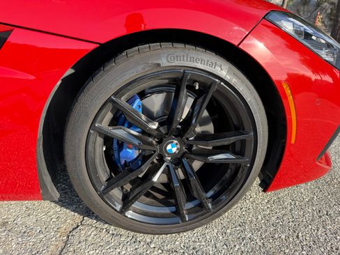 Used 2023 BMW Z4 M40i w/ Premium Package RWD image 13